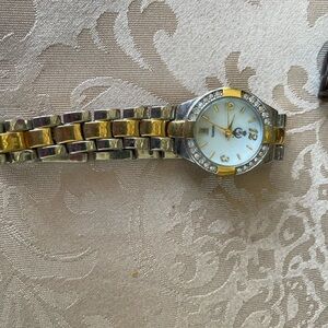 Watches. Very cute. All work but need a battery.